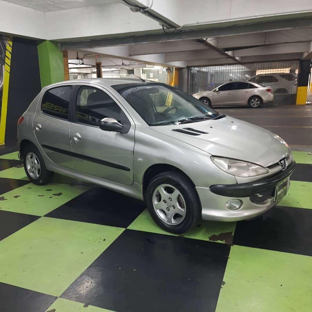 Peugeot Pg206-669